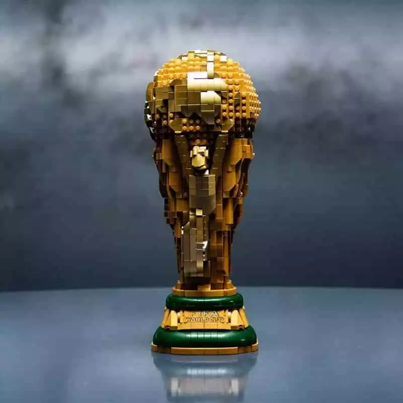 2026 World Cup Trophy Building Block Set – 2,842 Pieces 1 The 2026 World Cup Trophy Building Set recreates the iconic golden trophy